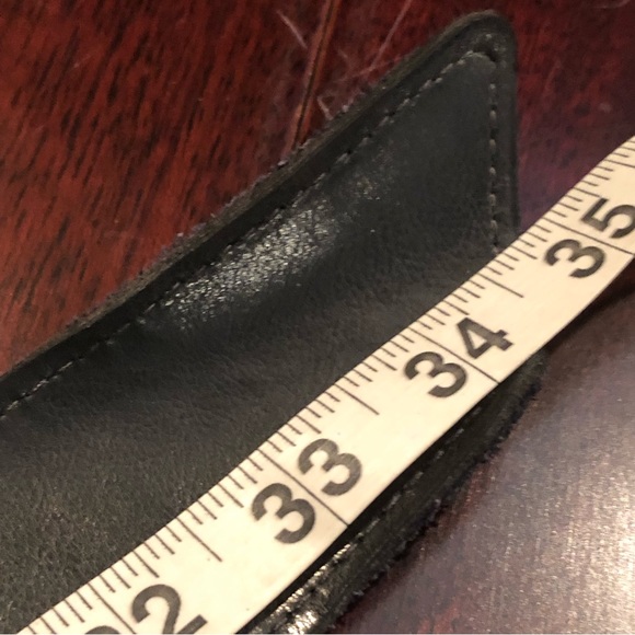 Vintage Circa 80s Leather and Elastic Belt - Picture 9 of 11